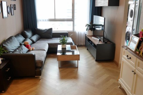 Кондоминиум с 2 спальнями в Бангкоке, Таиланд № 143464 - фото 2