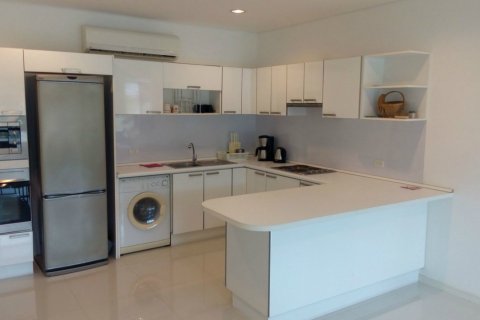 Wohnung in Kamala, Thailand 2 Schlafzimmer № 223272 - Foto 3