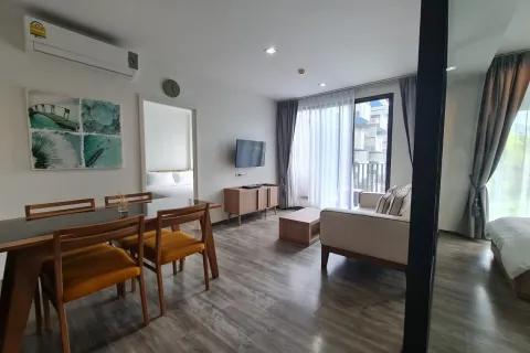 Condo à Kathu, Thaïlande, 2 chambres  № 150216 - photo 1