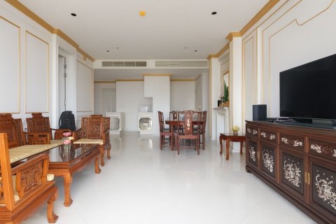 Кондоминиум с 2 спальнями в Сатхоне, Бангкок, Таиланд № 150214 - фото 3