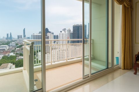 Кондоминиум с 2 спальнями в Сатхоне, Бангкок, Таиланд № 150214 - фото 2