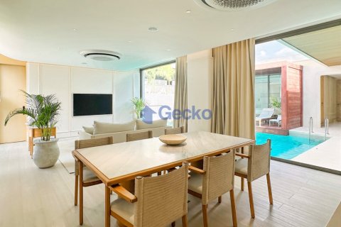 House in Pattaya, Thailand 3 bedrooms № 196331 - photo 29