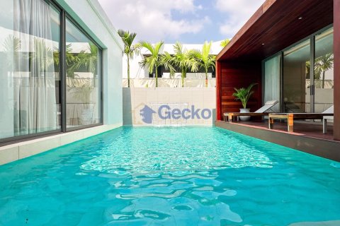 House in Pattaya, Thailand 3 bedrooms № 196331 - photo 6