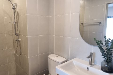 Condo à Bangkok, Thaïlande, 2 chambres  № 165066 - photo 12