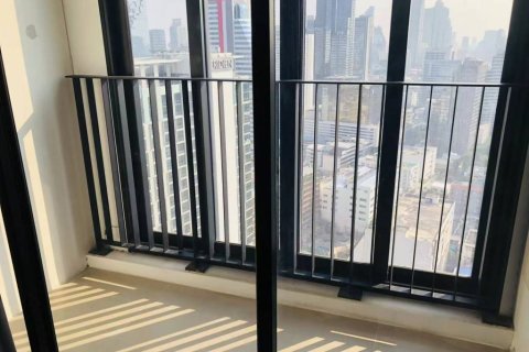 Кондоминиум с 1 спальней в Бангкоке, Таиланд № 172798 - фото 6