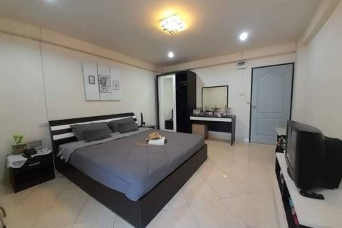 Propriété commerciale à Pattaya, Thaïlande 2080 m2 № 172800 - photo 4