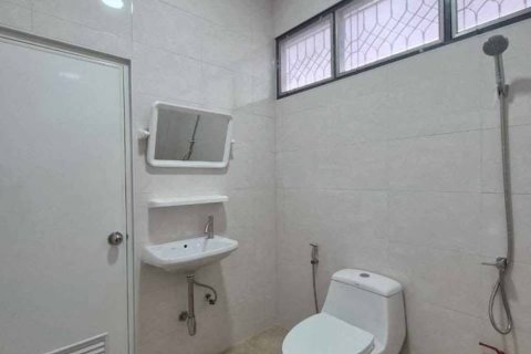 Таунхаус в Банг-Кхо-Лаеме, Бангкок, Таиланд с 3 спальнями  № 172796 - фото 9