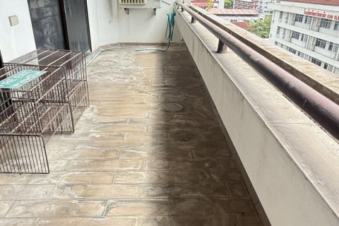 Condo in Watthana, Bangkok, Thailand, 2 bedrooms № 136197 - photo 6