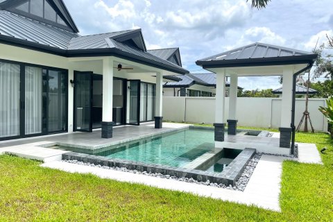 Villa in Pa Klok, Thailand 3 bedrooms № 161983 - photo 4