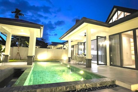 Villa in Pa Klok, Thailand 3 bedrooms № 161983 - photo 3