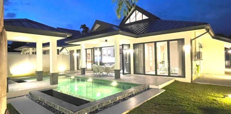 Villa in Pa Klok, Thailand 3 bedrooms № 161983
