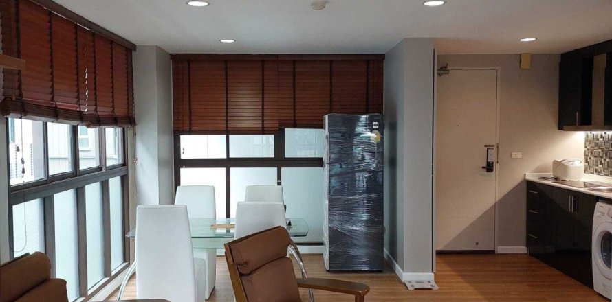 Condo à Khlong San, Bangkok, Thaïlande, 2 chambres № 161980