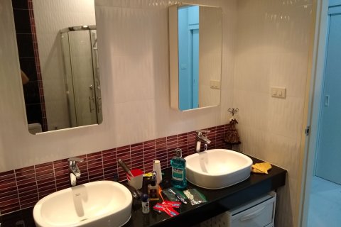 Villa in Pattaya, Thailand 3 bedrooms № 161982 - photo 6