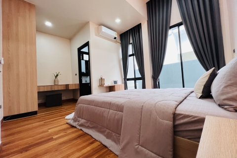 House in Bang Lamung, Thailand 2 bedrooms № 157604 - photo 4