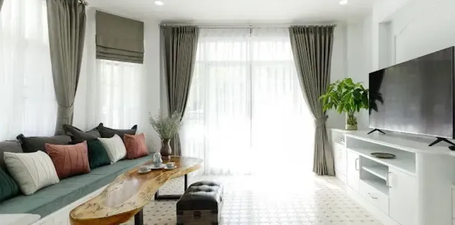 Дом в Чиангмае, Таиланд с 6 спальнями № 162838