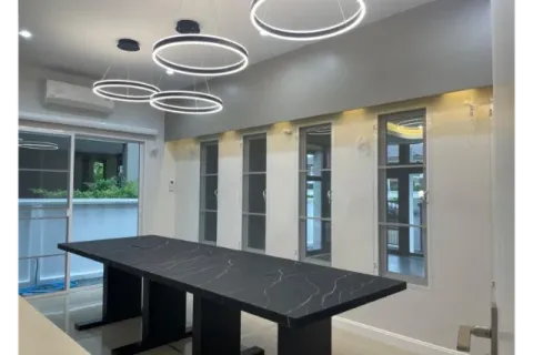 Maison à Chiang Mai, Thaïlande 3 chambres № 162833