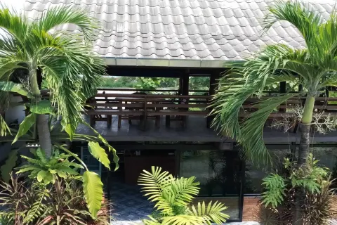 Commercial property in Chiang Mai, Thailand 350 sq.m. № 162834 - photo 4