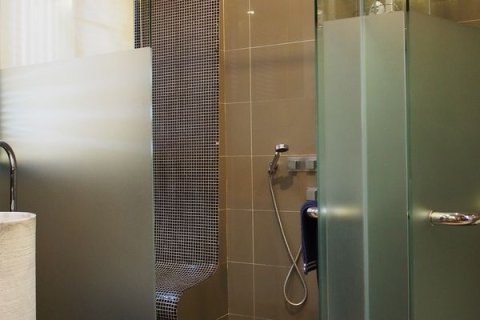 Villa in Watthana, Bangkok, Thailand 5 bedrooms № 154375 - photo 12