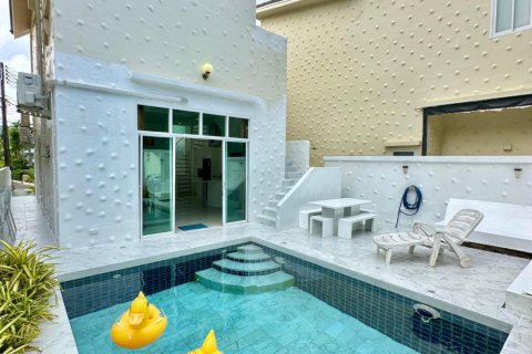 Villa in Pattaya, Thailand 3 bedrooms № 159892 - photo 3