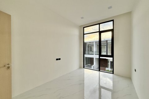 Villa in Pattaya, Thailand 4 bedrooms № 159891 - photo 5