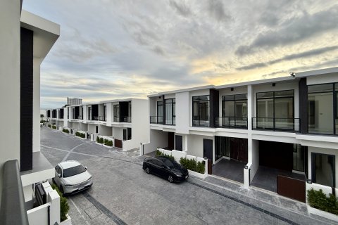 Villa in Pattaya, Thailand 4 bedrooms № 159891 - photo 20