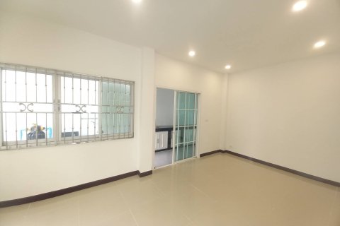 Вилла в Паттайе, Таиланд с 3 спальнями  № 159886 - фото 8