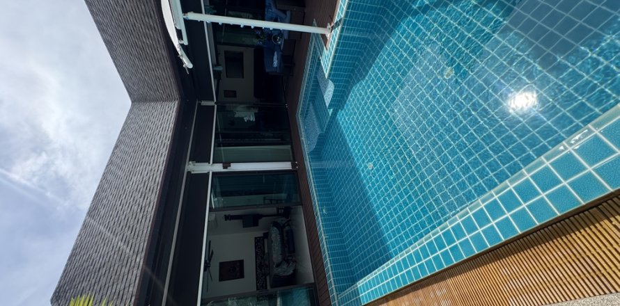 Вилла в Паттайе, Таиланд с 2 спальнями  № 159890