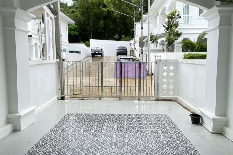 Villa in Pattaya, Thailand 2 bedrooms № 159888 - photo 2