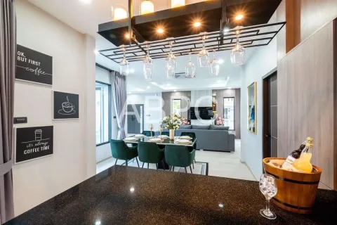 Casa de 3 dormitorios en Pattaya, Tailandia № 211829 - foto 10