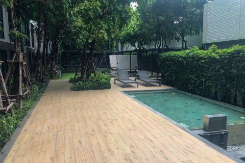 Studio in the Condo in Khlong Toei, Bangkok, Thailand  № 159669 - photo 11