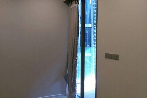 Кондоминиум с 2 спальнями в Бангкоке, Таиланд № 143882 - фото 11