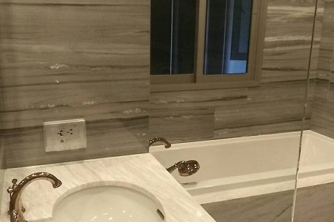 Кондоминиум с 2 спальнями в Бангкоке, Таиланд № 143882 - фото 7