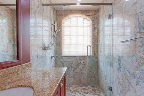 Villa in Pattaya, Thailand 6 bedrooms № 136322 - photo 30