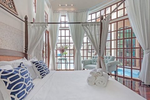 Villa in Pattaya, Thailand 6 bedrooms № 136322 - photo 21