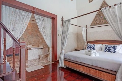 Villa in Pattaya, Thailand 6 bedrooms № 136322 - photo 24