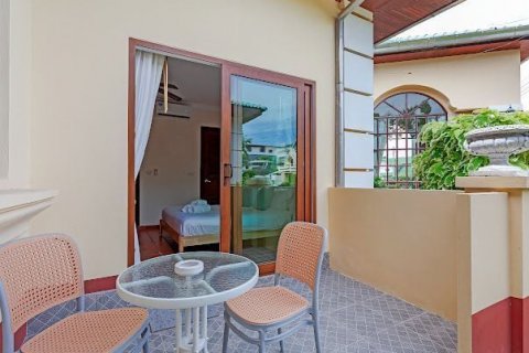 Villa in Pattaya, Thailand 6 bedrooms № 136322 - photo 16