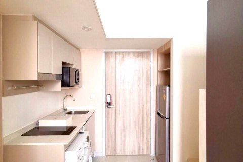 Кондоминиум с 2 спальнями в Сатхоне, Бангкок, Таиланд № 136323 - фото 7