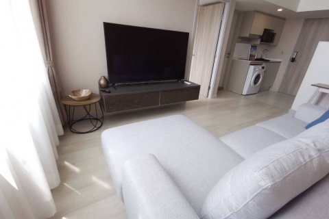 Кондоминиум с 2 спальнями в Сатхоне, Бангкок, Таиланд № 136323 - фото 4