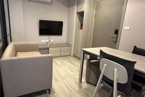 Студия в кондо в Бангне, Бангкок, Таиланд № 136324 - фото 1