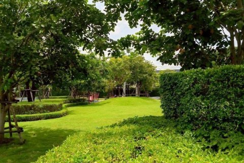 Таунхаус в Банг Каео, Таиланд с 3 спальнями  № 136320 - фото 16