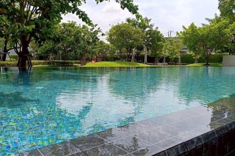 Таунхаус в Банг Каео, Таиланд с 3 спальнями  № 136320 - фото 13