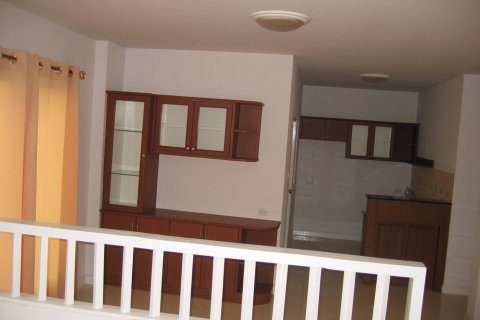 Maison à Hang Dong, Thaïlande 3 chambres № 160503 - photo 17