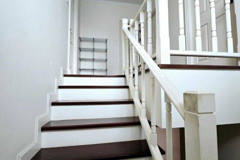 House in San Sai, Thailand 3 bedrooms № 160505 - photo 8