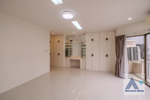 Reihenhaus in Watthana, Bangkok, Thailand 5 Schlafzimmer № 220408 - Foto 13