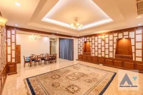 Reihenhaus in Watthana, Bangkok, Thailand 5 Schlafzimmer № 220408 - Foto 5