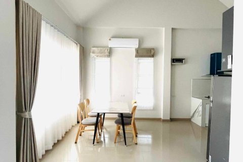 Maison à Hang Dong, Thaïlande 3 chambres № 151972 - photo 14