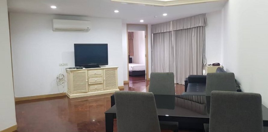 Condo à Watthana, Bangkok, Thaïlande, 2 chambres № 200646