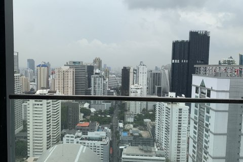 Condo à Watthana, Bangkok, Thaïlande, 2 chambres № 200651 - photo 5