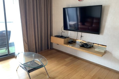 Condo à Watthana, Bangkok, Thaïlande, 2 chambres № 200651 - photo 4