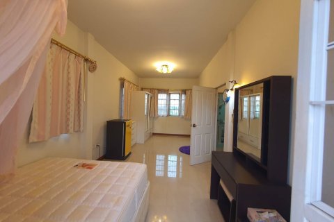 Townhouse in Bang Kruai, Thailand 2 bedrooms № 141676 - photo 13